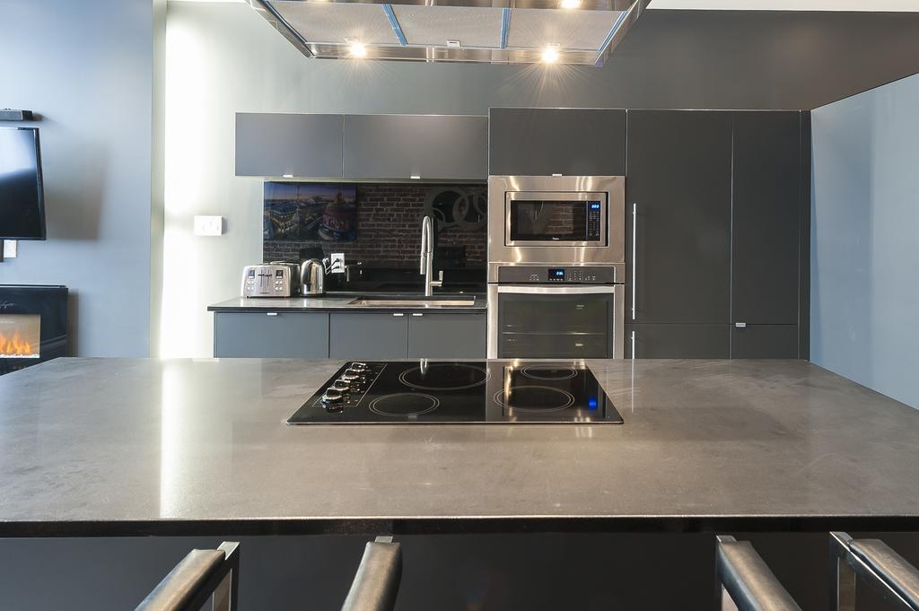 Appartement Boutique Lofts Milton Parc by Simplissimmo à Montréal Extérieur photo