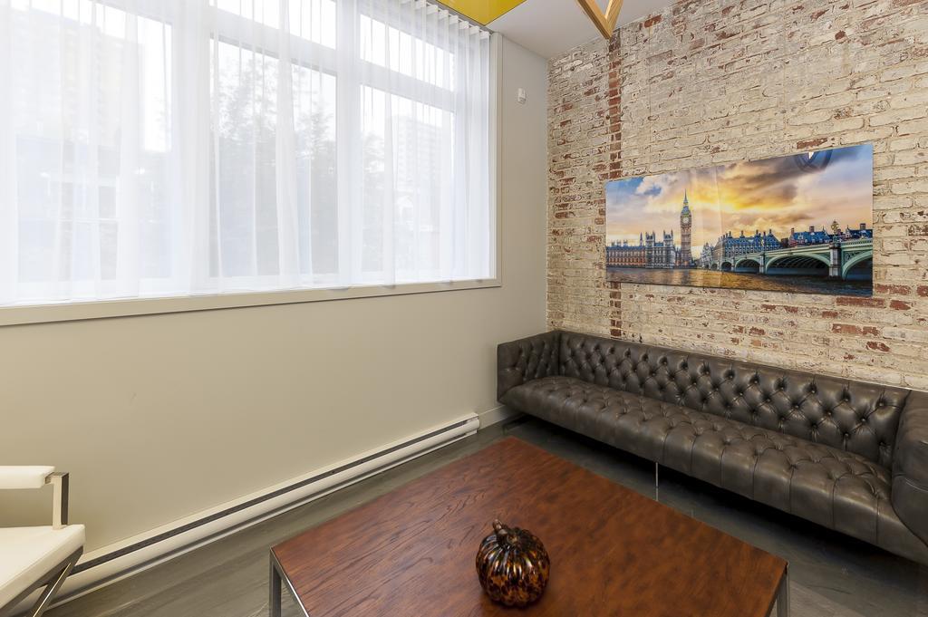 Appartement Boutique Lofts Milton Parc by Simplissimmo à Montréal Extérieur photo